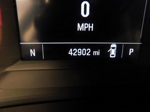 Used 2023 Chevrolet TrailBlazer RS w/ Convenience Package image 54