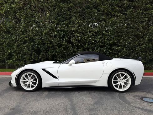 Used 2014 Chevrolet Corvette STINGRAY Z51 3LT w/ 3LT Preferred Equipment Group image 25