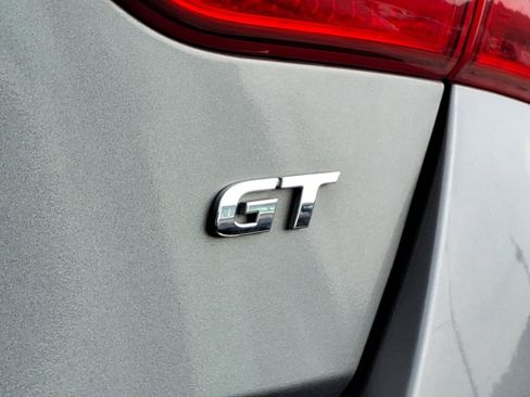 Used 2017 Hyundai Elantra GT FWD image 6