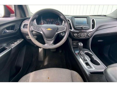 Used 2018 Chevrolet Equinox LT image 5