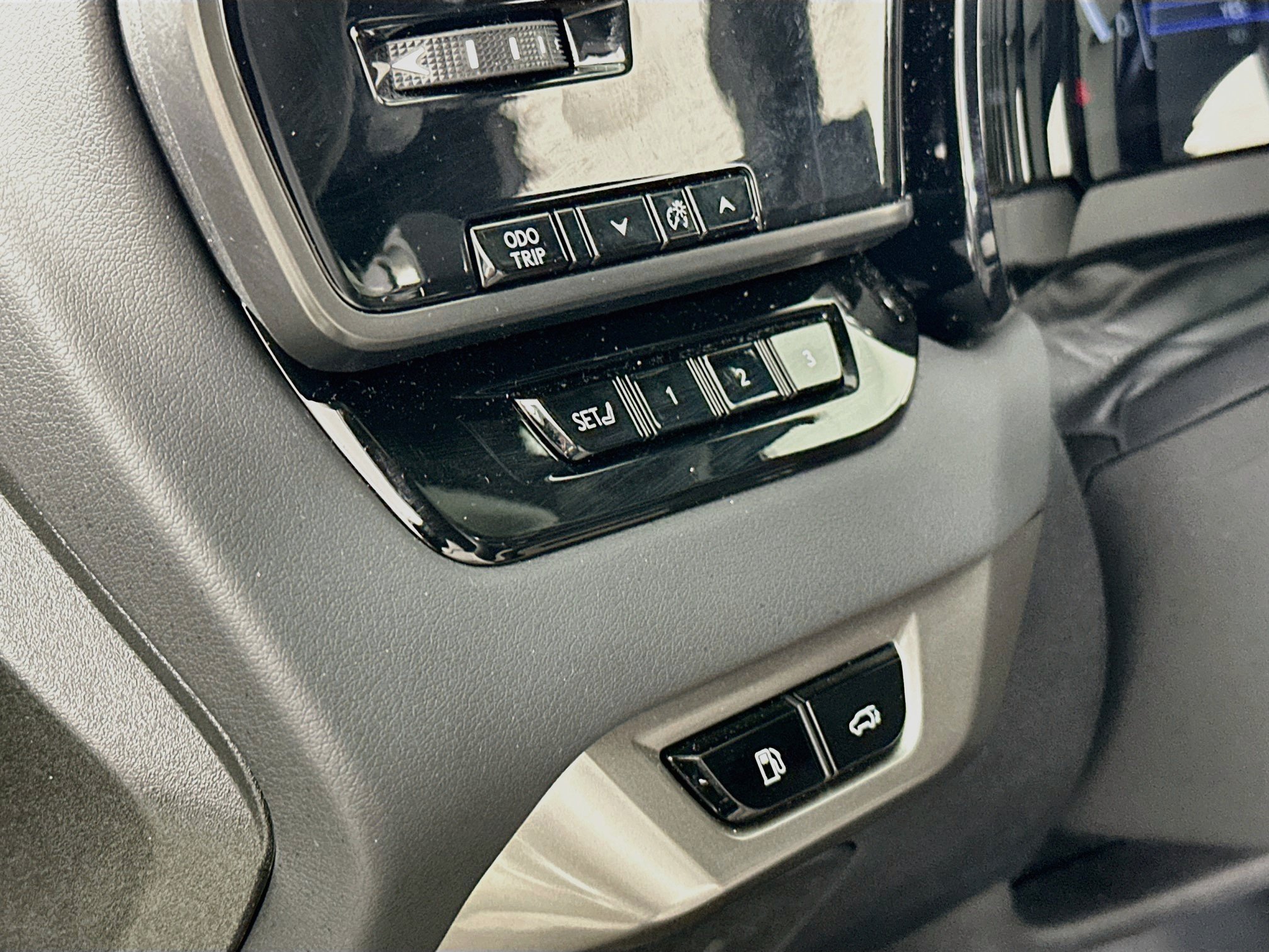 Used 2026 Lexus RX 350 FWD image 10