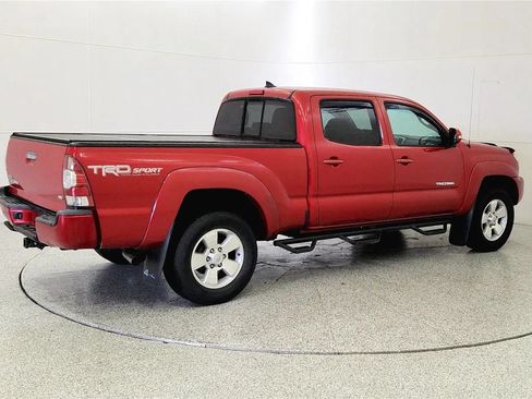 Used 2015 Toyota Tacoma 4x4 Double Cab w/ TRD Sport Package image 7