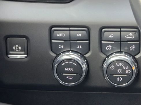 Certified 2023 GMC Sierra 1500 Denali image 38