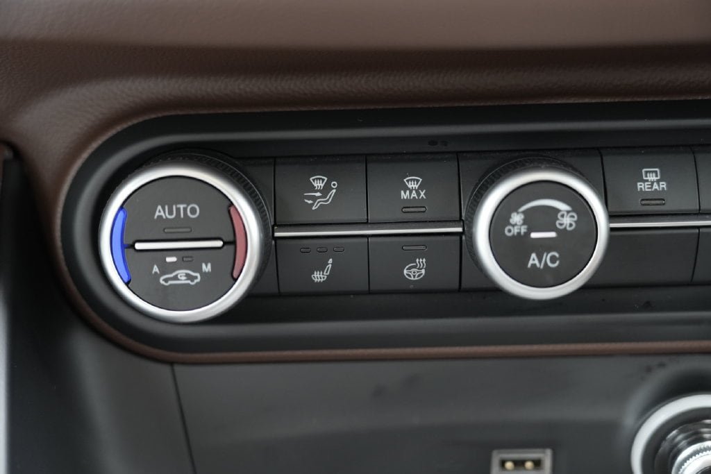 Used 2021 Alfa Romeo Stelvio Ti AWD/4WD image 54