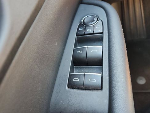 Certified 2025 Buick Enclave Sport Touring w/ Power Package AWD/4WD image 22
