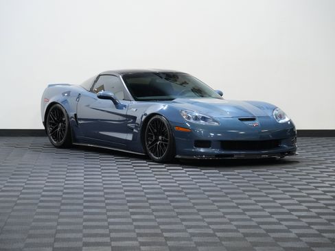 Used 2011 Chevrolet Corvette ZR1 w/ Preferred Equipment Group RWD image 5