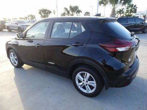 Used 2024 Nissan Kicks S image 6
