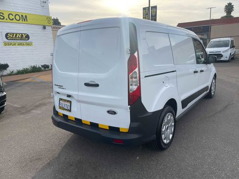 Used 2015 Ford Transit Connect XL image 3