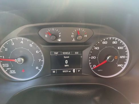 Used 2018 GMC Acadia SLE w/ LPO, Floor Liner Package FWD image 14
