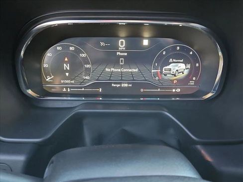 Used 2023 GMC Yukon XL SLT image 11