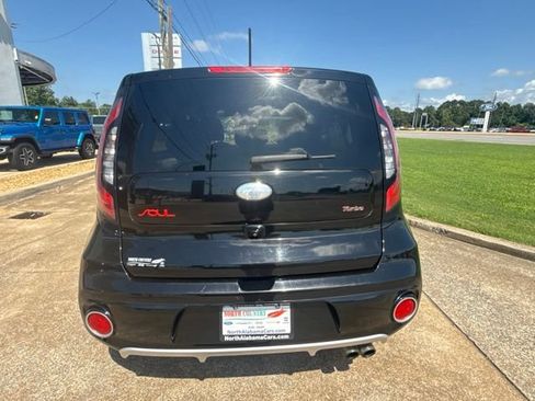 Used 2019 Kia Soul ! FWD image 7