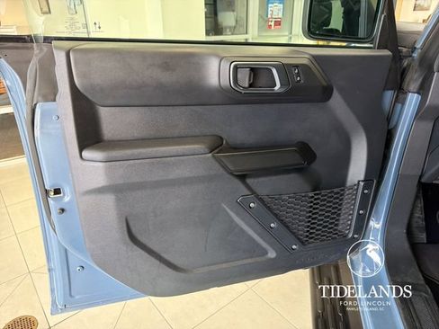 Certified 2025 Ford Bronco Outer Banks AWD/4WD image 13