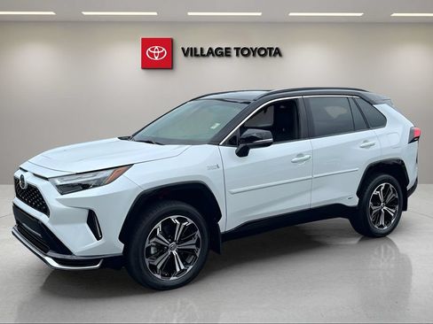 Certified 2024 Toyota RAV4 XSE w/ Weather Package AWD/4WD image 1
