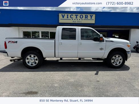 Used 2016 Ford F250 Lariat w/ Lariat Ultimate Package AWD/4WD image 10