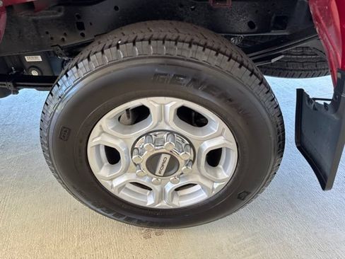 Used 2025 Ford F250 XL w/ F-250 >10K GVWR Package AWD/4WD image 38