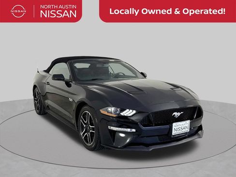 Used 2018 Ford Mustang GT Premium RWD image 1