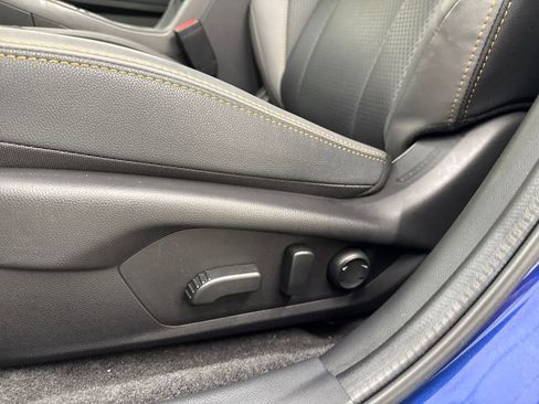 Used 2025 Subaru Crosstrek 2.5i Wilderness image 13