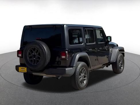 Used 2025 Jeep Wrangler Unlimited Sport AWD/4WD image 15
