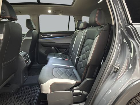 New 2026 Volkswagen Atlas Peak Edition AWD/4WD image 31