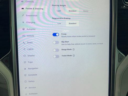 Used 2016 Tesla Model X 90D image 34