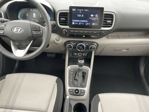 New 2026 Hyundai Venue SEL FWD image 26