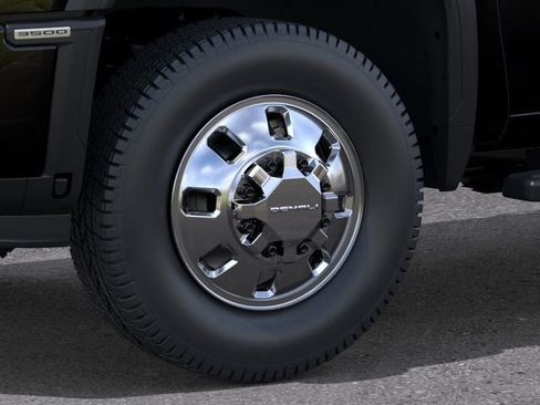 New 2026 GMC Sierra 3500 Denali w/ Denali Reserve Package image 9