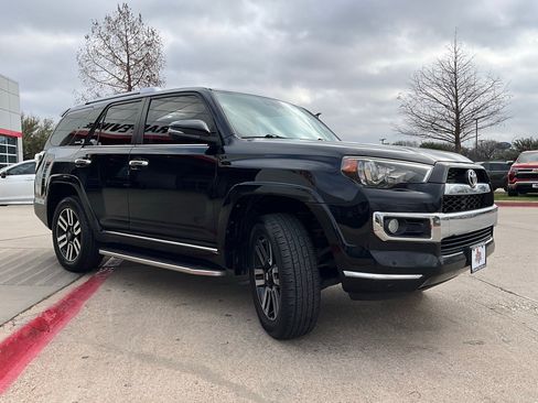 Used 2015 Toyota 4Runner Limited image 5