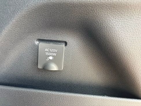 New 2026 Toyota Sienna Platinum image 34