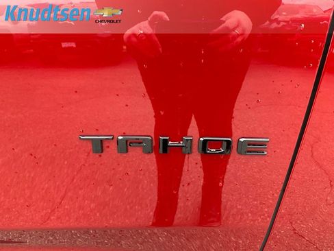 Used 2023 Chevrolet Tahoe Z71 w/ Z71 Off-Road Package image 12