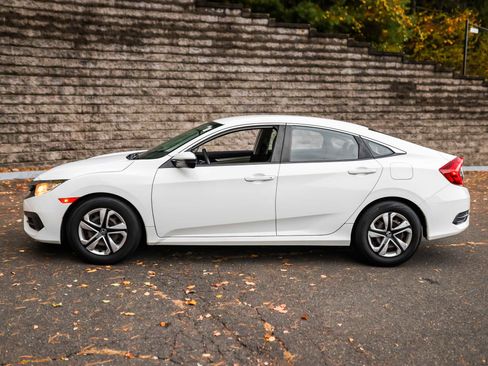 Used 2017 Honda Civic LX image 10