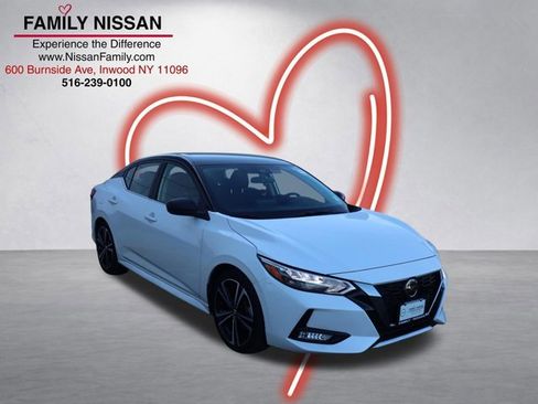 Certified 2021 Nissan Sentra SR image 1