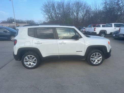 Used 2018 Jeep Renegade Sport w/ Power & Air Group image 6