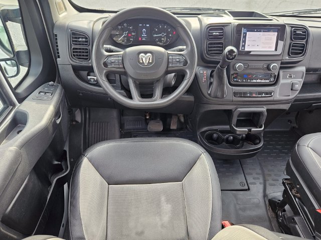 Used 2025 RAM ProMaster 2500 w/ Convenience Group FWD image 13
