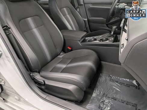 Used 2024 Honda Civic Sport image 27