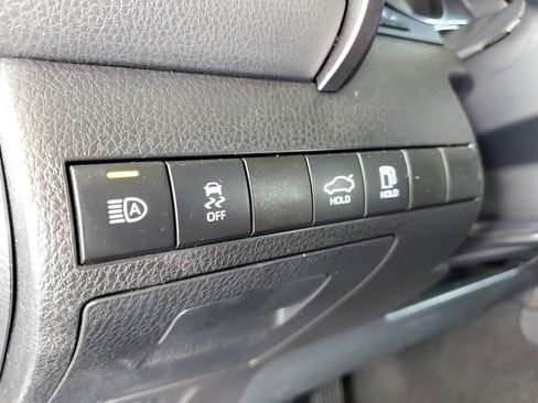 Used 2023 Toyota Camry XSE FWD image 21