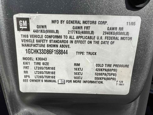 Used 2006 Chevrolet Silverado 3500 LT w/ Heavy-Duty Power Package AWD/4WD image 6