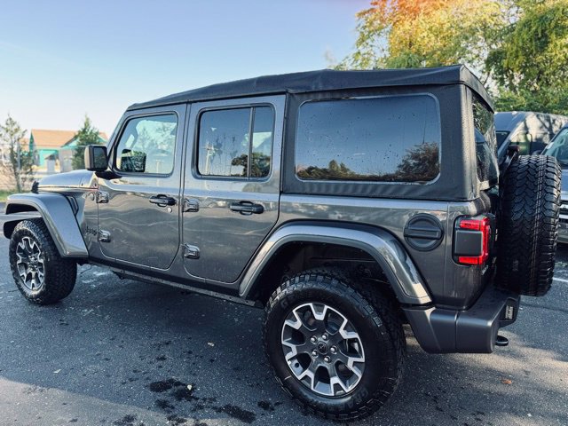 New 2025 Jeep Wrangler Unlimited Sahara AWD/4WD image 6