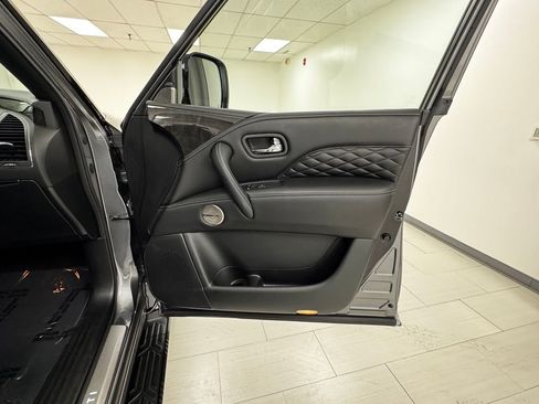 Used 2021 INFINITI QX80 Sensory w/ Cargo Package image 14