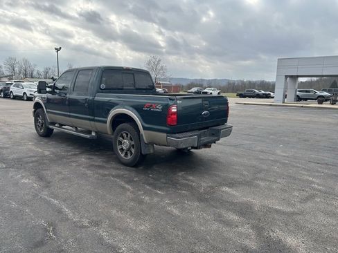 Used 2010 Ford F250 4x4 Crew Cab Super Duty image 3