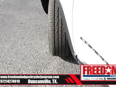 New 2026 Jeep Compass Latitude image 44