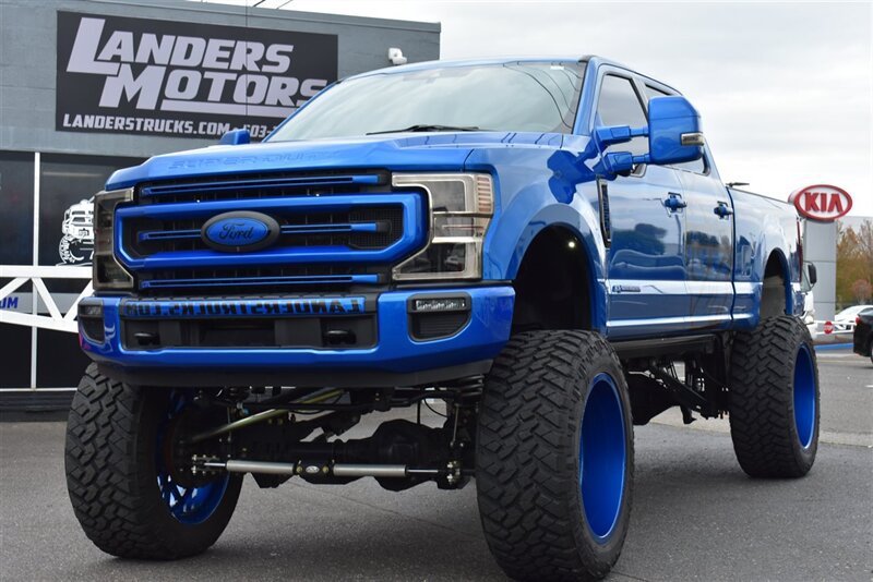 Used 2020 Ford F350 Platinum AWD/4WD image 2