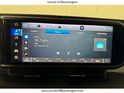 Used 2025 Jeep Wrangler Unlimited Sahara AWD/4WD image 19