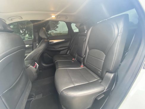 Used 2021 INFINITI QX50 Luxe image 11