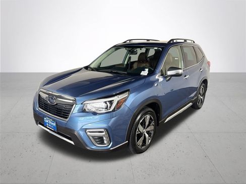 Used 2019 Subaru Forester Touring AWD/4WD image 2