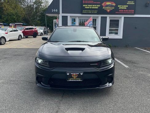 Used 2023 Dodge Charger GT image 2