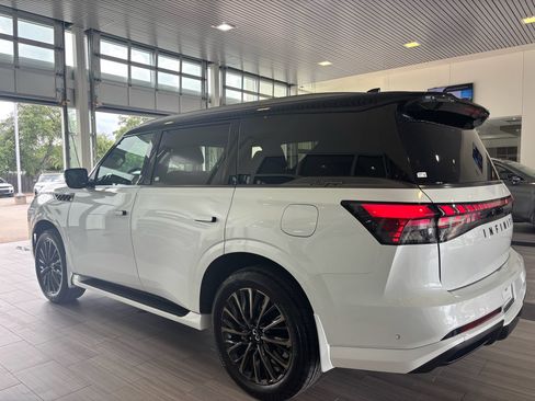 New 2026 INFINITI QX80 Autograph AWD/4WD image 7