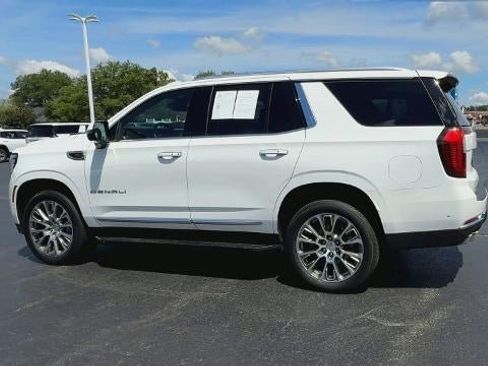 Certified 2025 GMC Yukon Denali AWD/4WD image 6