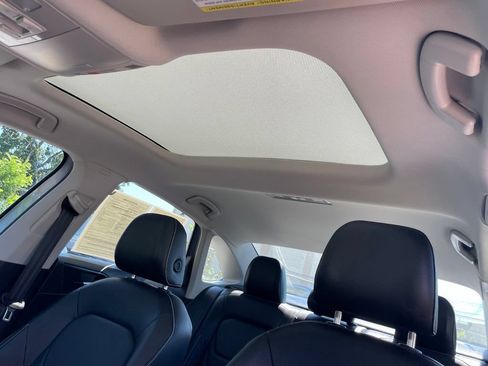 Used 2022 Volkswagen Jetta SEL FWD image 20
