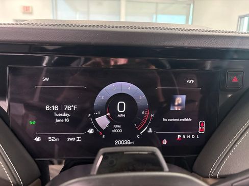 Used 2025 GMC Yukon Denali Ultimate w/ LPO, Floor Liner Package AWD/4WD image 25