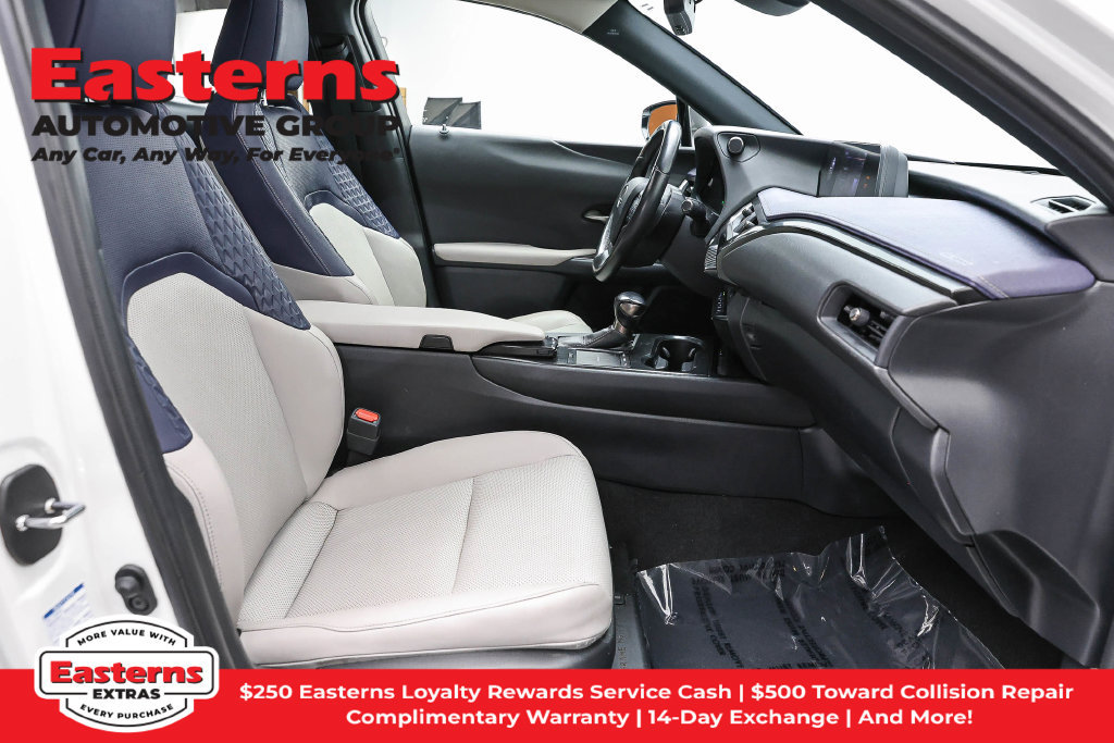 Used 2020 Lexus UX 250h w/ Premium Package AWD/4WD image 24